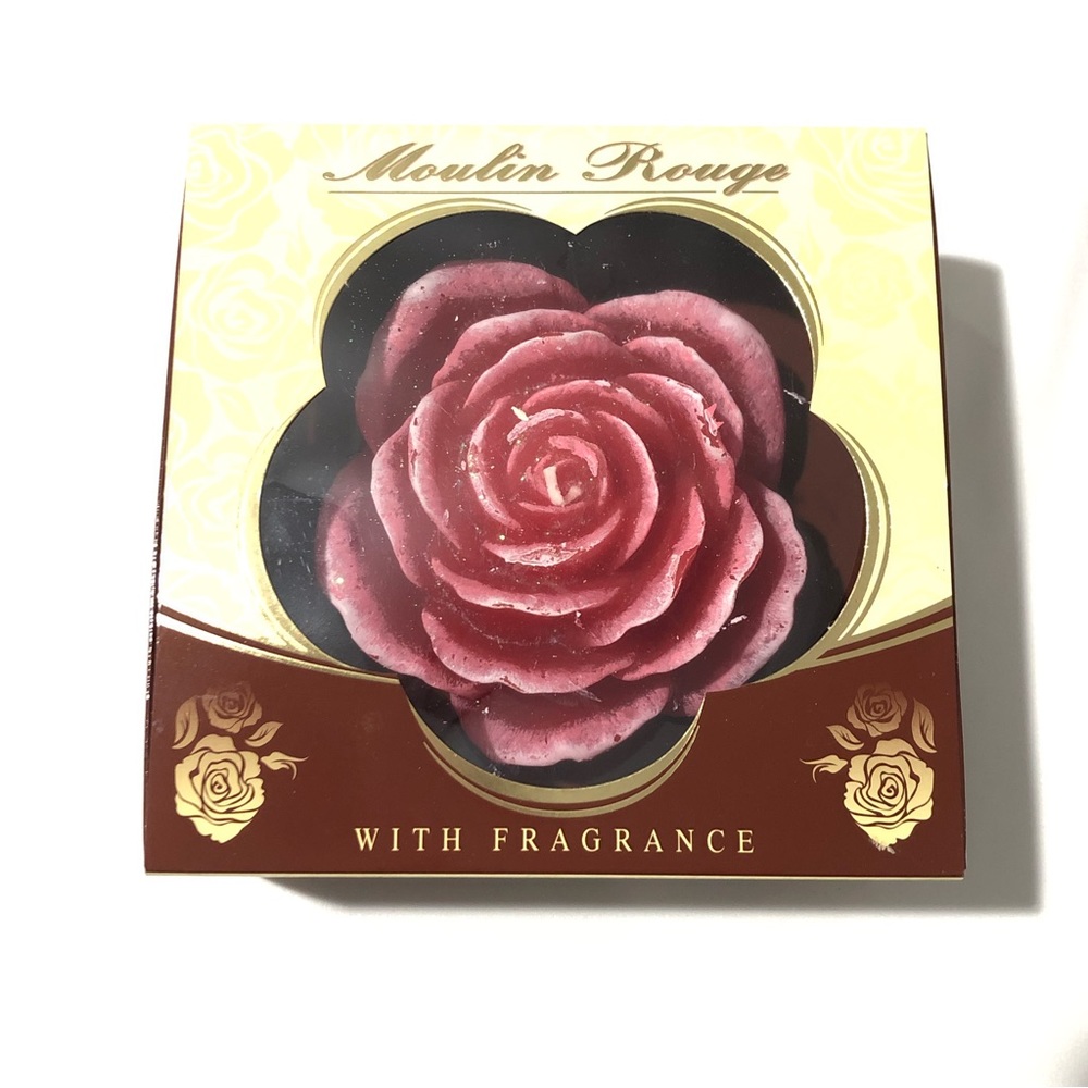 Moulin Rouge Rose Shaped Scented Candle